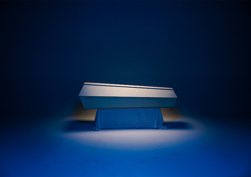 Farewellspheres-Archive –A practice-based design research experiment on the creation of atmospheres in viewing rooms (spaces of the laid-out dead)