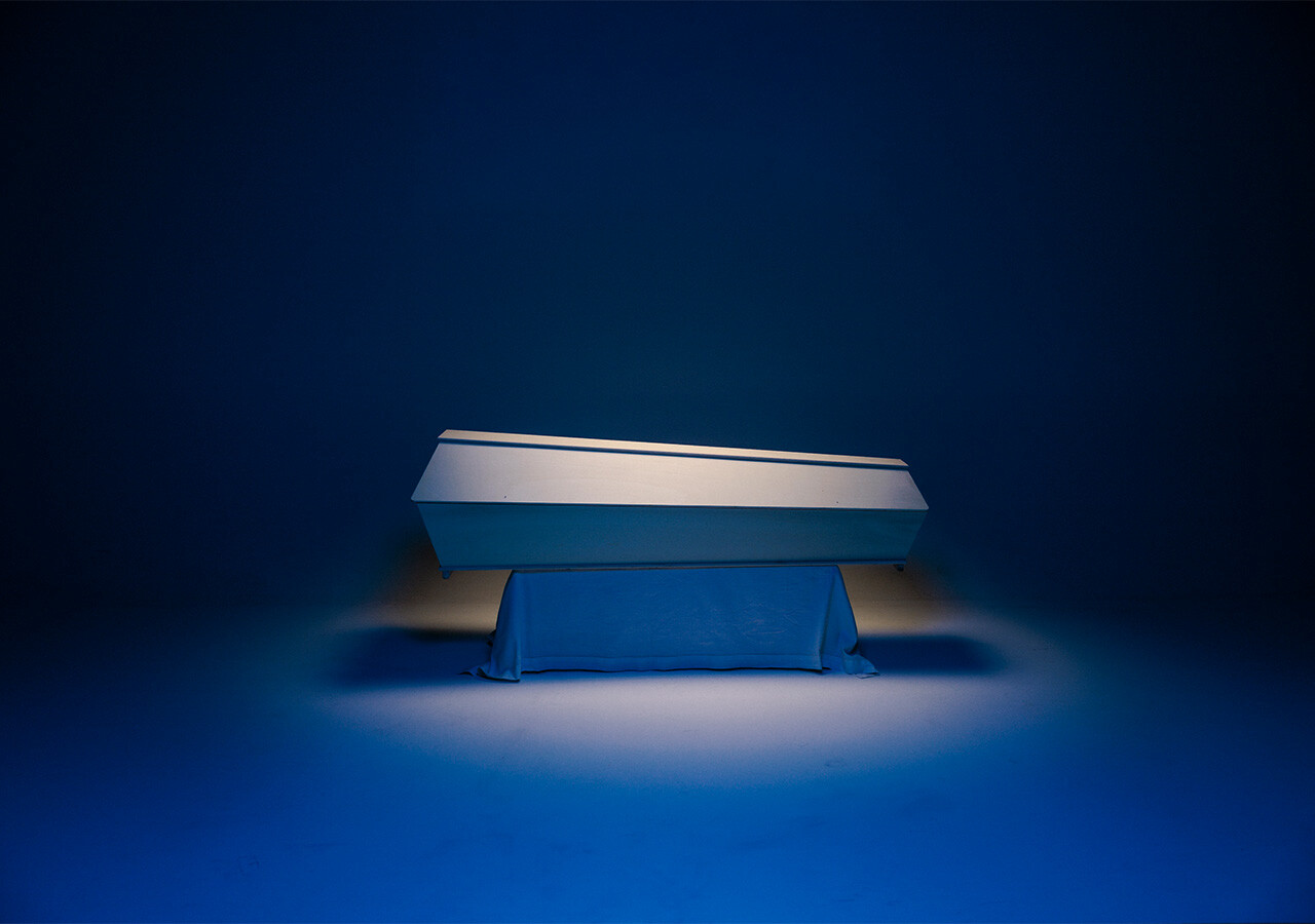 Farewellspheres-Archive –A practice-based design research experiment on the creation of atmospheres in viewing rooms (spaces of the laid-out dead)